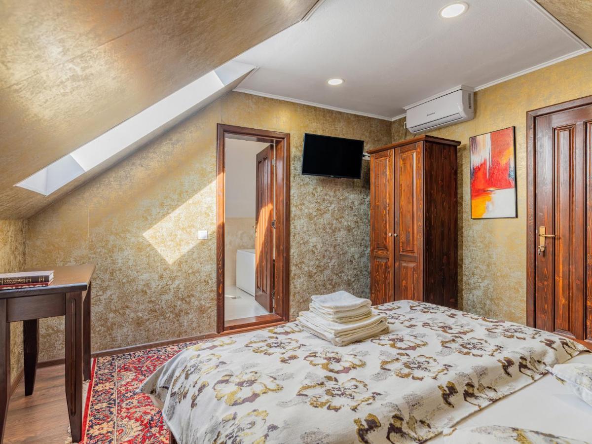 فندق Casa Saraste Rîşnov المظهر الخارجي الصورة